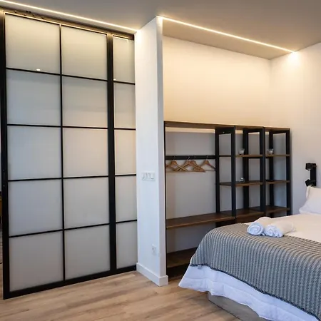 Piso De Diseno Con Vistas A La Ria.